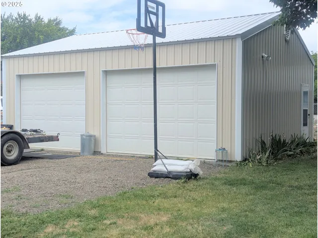 $420,000 | 460 7th Street, Imbler, OR 97841