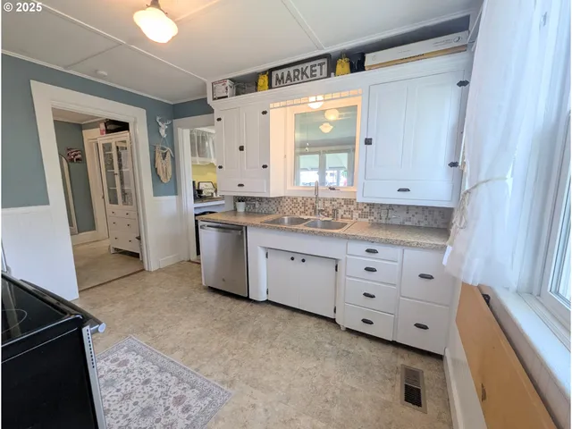 $420,000 | 460 7th Street, Imbler, OR 97841