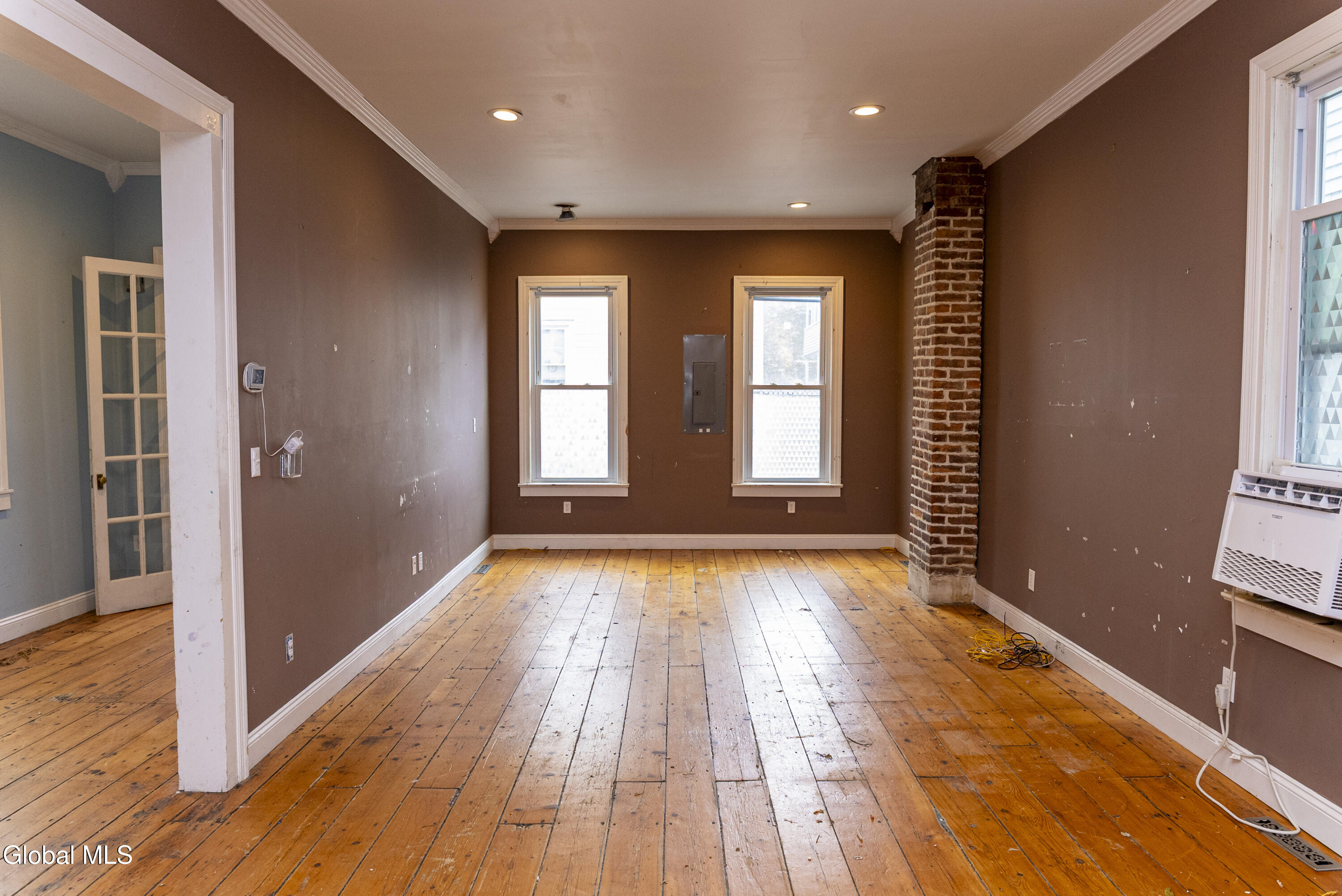 11 River Street Schenectady, NY 12305 - Photo 3 of 11 11 River St-2