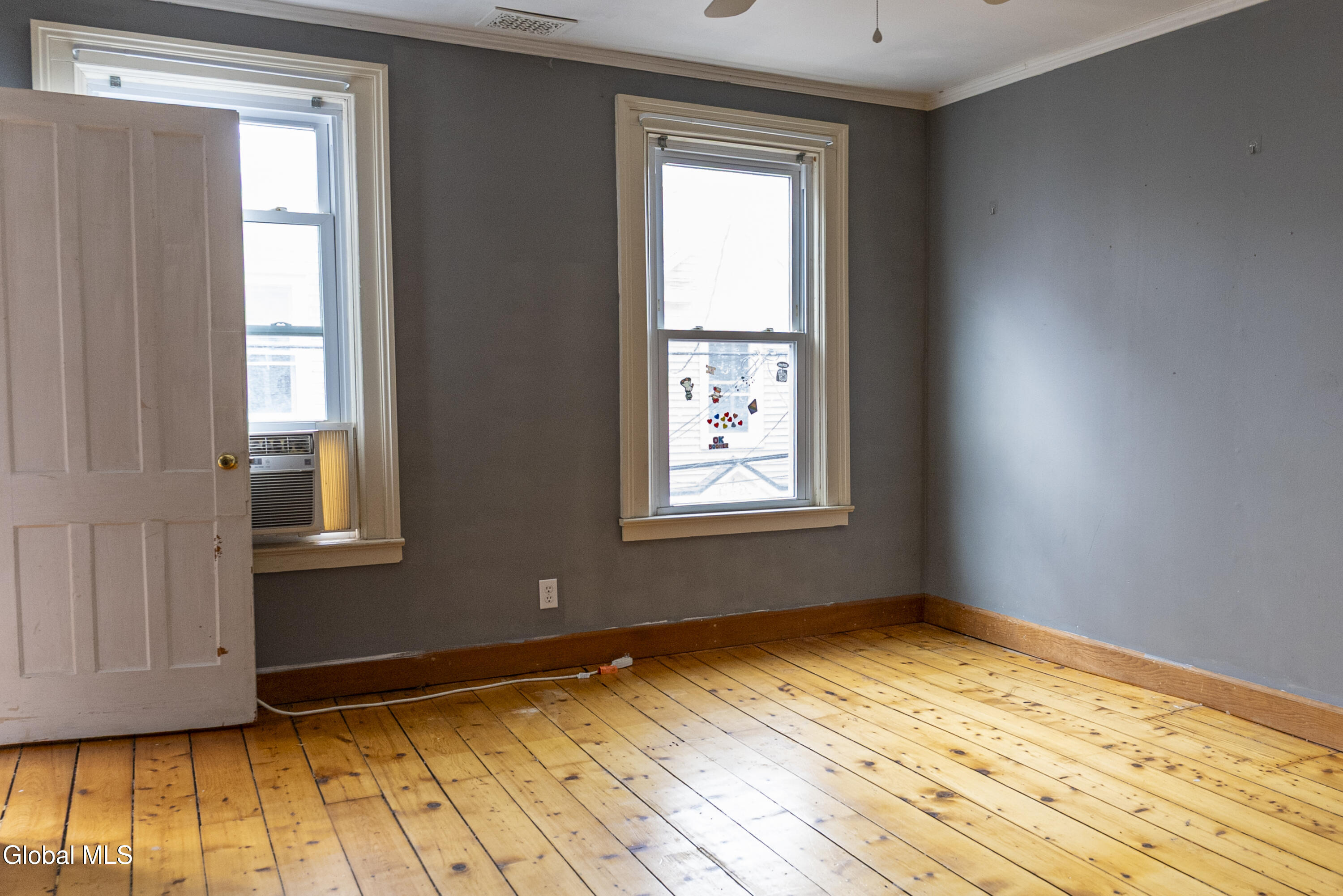 11 River Street Schenectady, NY 12305 - Photo 6 of 11 11 River St-40