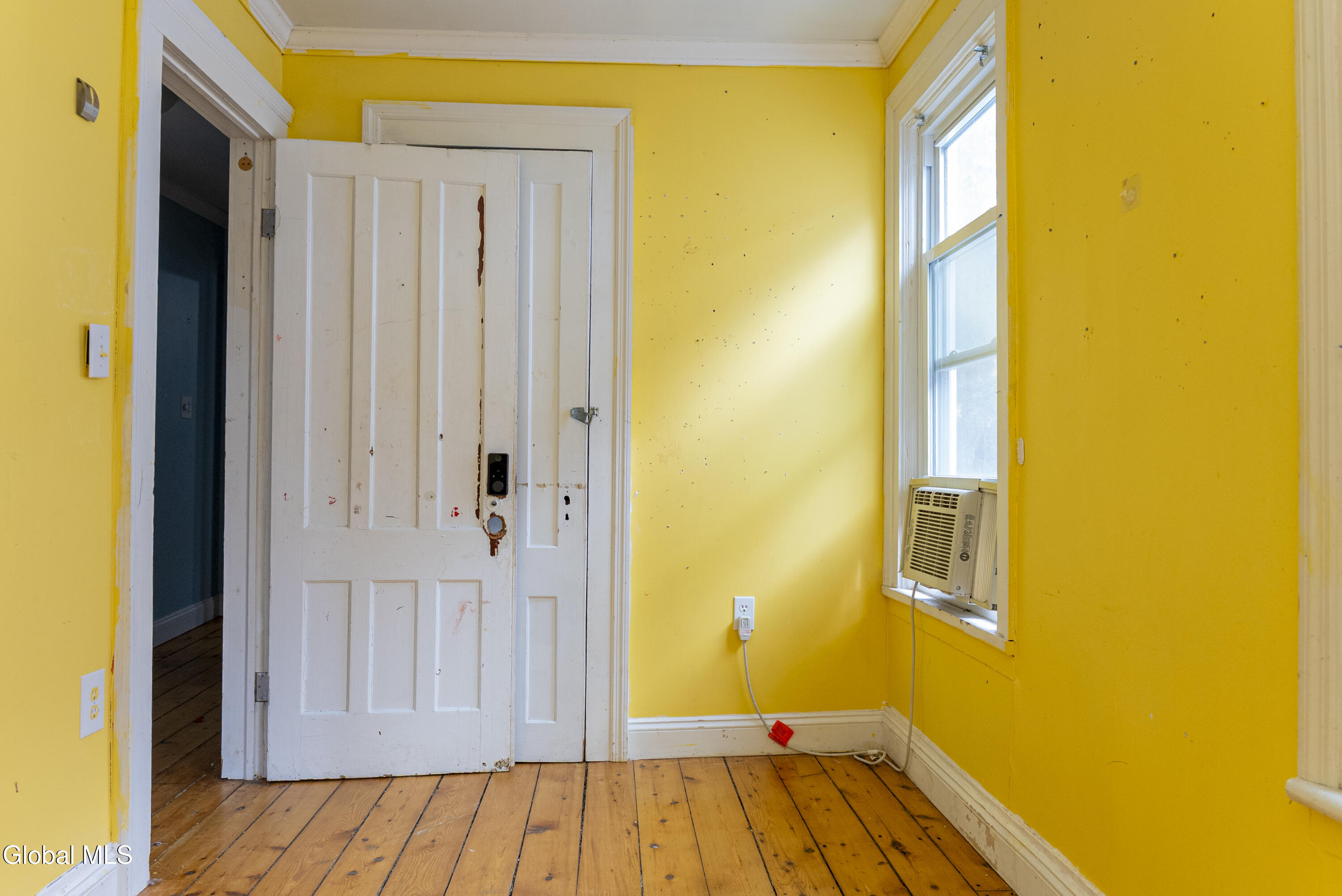 11 River Street Schenectady, NY 12305 - Photo 8 of 11 11 River St-34