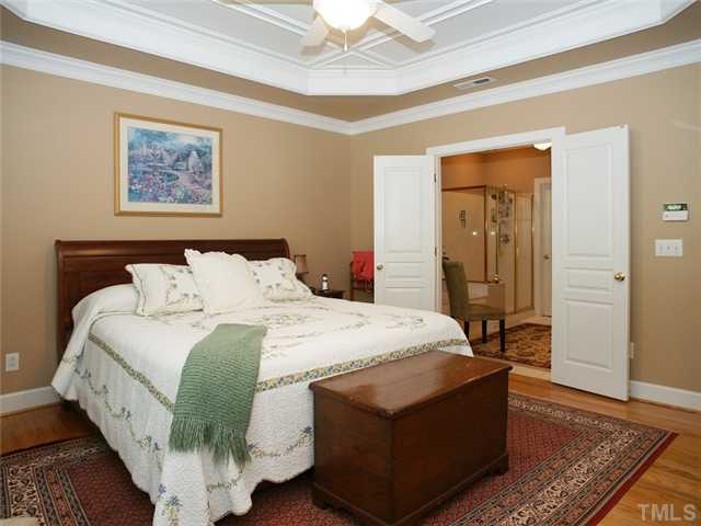 3914 Center Creek Circle Raleigh, NC 27612 - Photo 19 of 25 Gallery Image 19