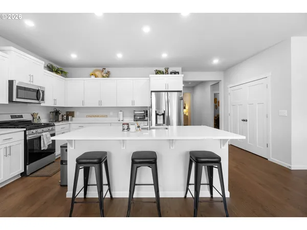 $574,950 | 6140 Southeast 23rd Street, Gresham, OR 97080