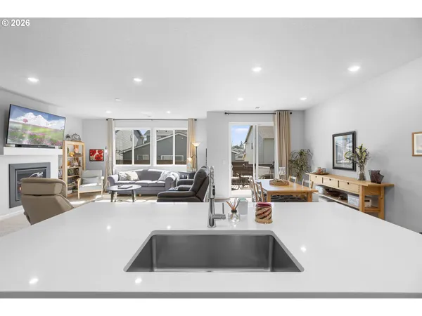 $574,950 | 6140 Southeast 23rd Street, Gresham, OR 97080