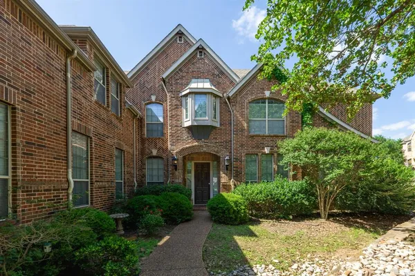 $795,000 | 923 Wise Street, Keller, TX 76248