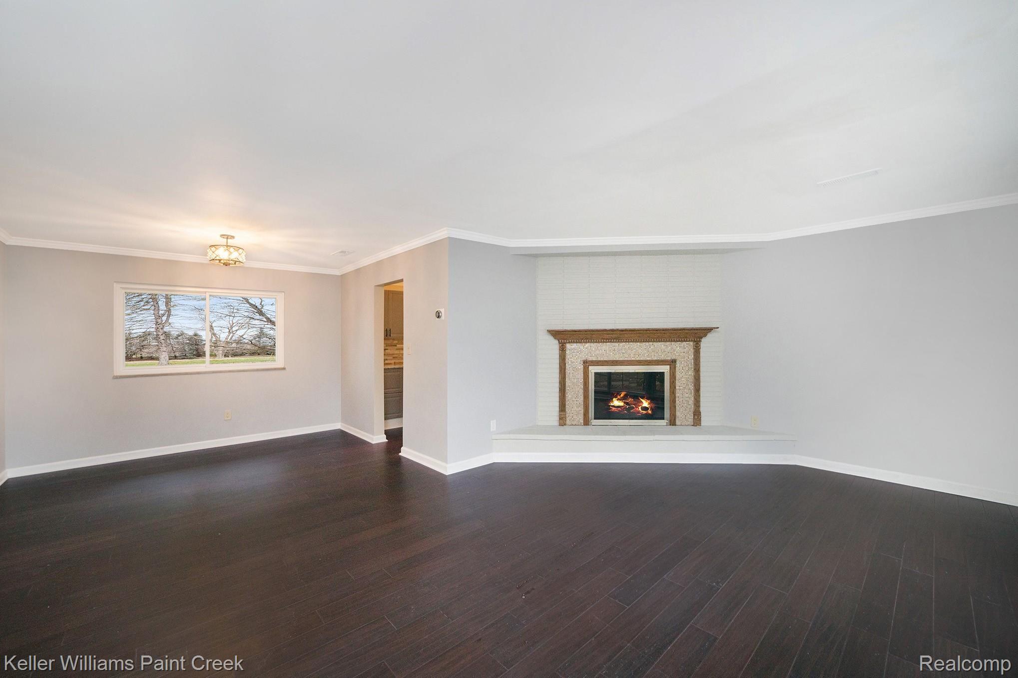 2511 West Avon Road Rochester, MI 48309 - Photo 3 of 26 017A9882.jpg
