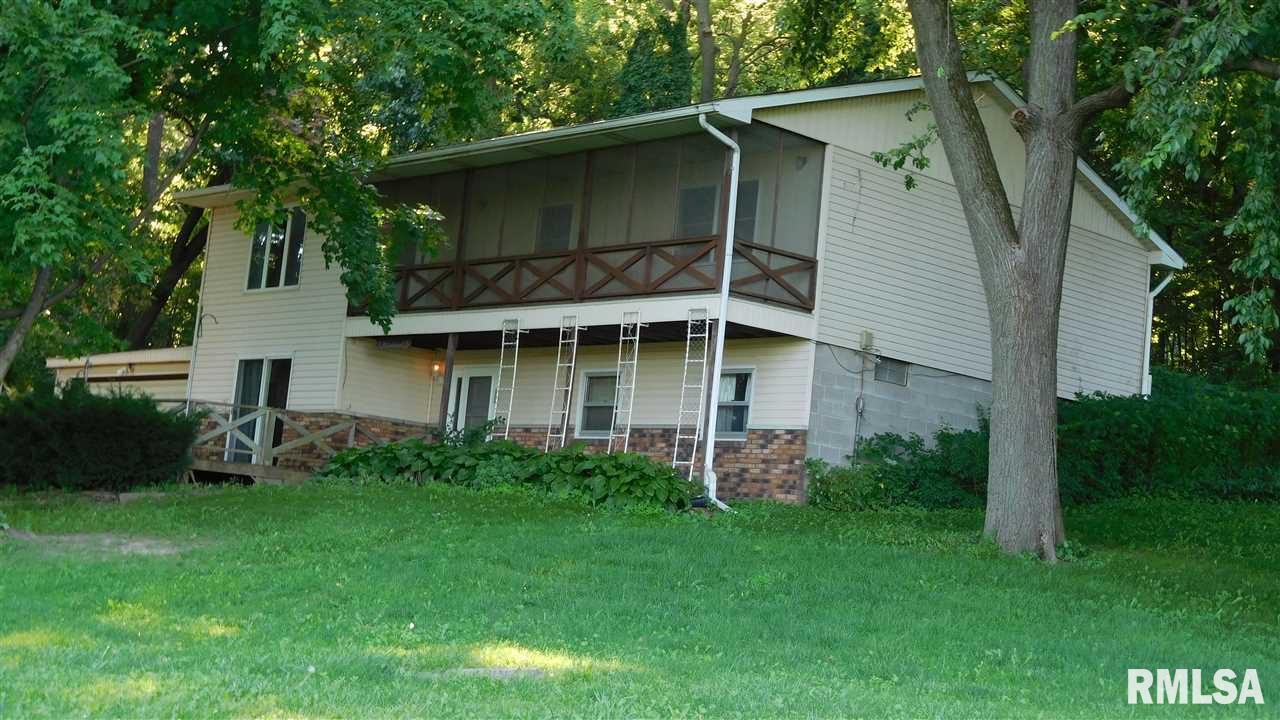 2311 Dunn Road Camanche, IA 52730 - Photo 3 of 18 Gallery Image 3