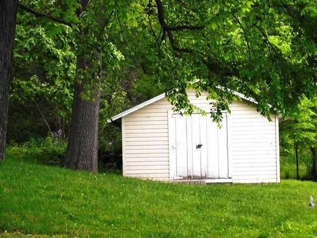 2311 Dunn Road Camanche, IA 52730 - Photo 4 of 18 Gallery Image 4