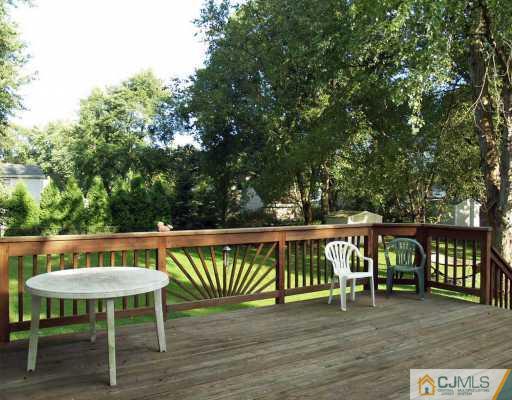 11 Winton Road East Brunswick, NJ 08816 - Photo 8 of 10 Gallery Image 8