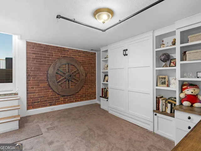 $265,000 | 102 North Hill Street, Unit 302, Griffin, GA 30223