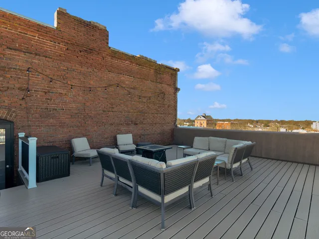 $265,000 | 102 North Hill Street, Unit 302, Griffin, GA 30223