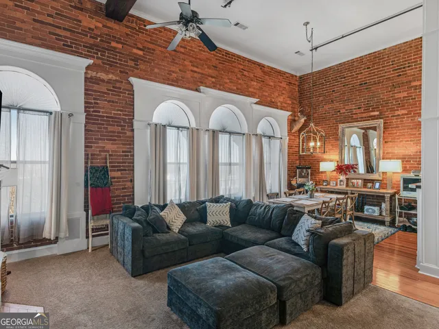 $265,000 | 102 North Hill Street, Unit 302, Griffin, GA 30223