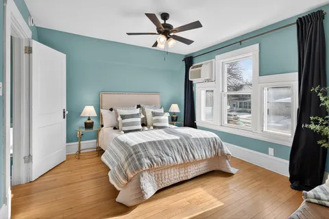 $259,900 | 147 Hurley Street East, West St. Paul, MN 55118