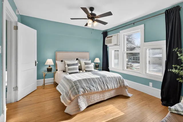 $259,900 | 147 Hurley Street East, West St. Paul, MN 55118