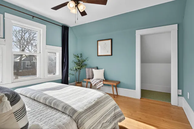 $259,900 | 147 Hurley Street East, West St. Paul, MN 55118