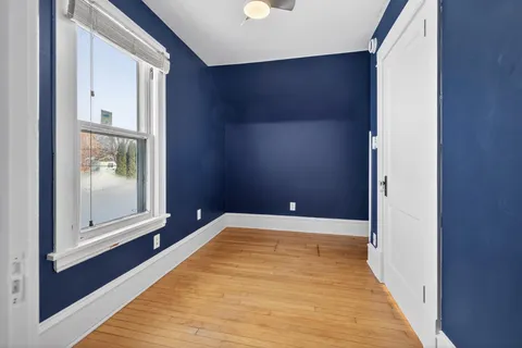 $259,900 | 147 Hurley Street East, West St. Paul, MN 55118