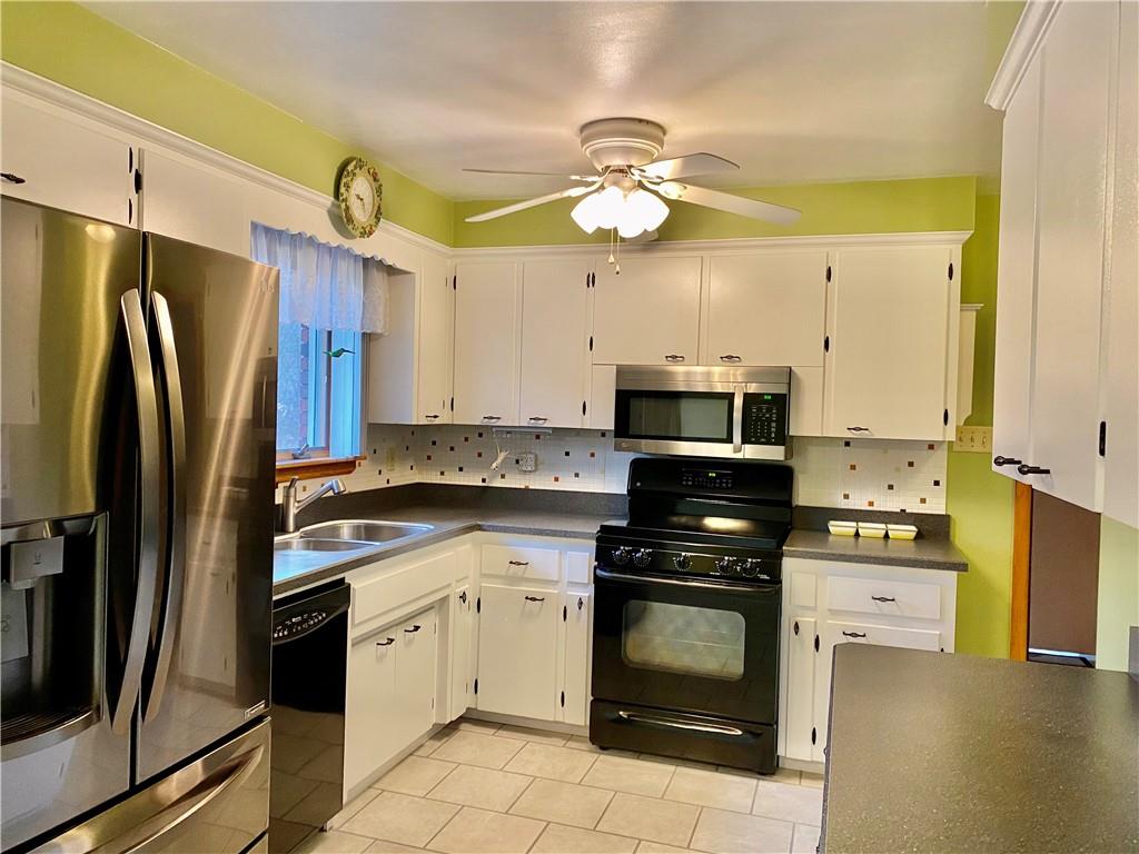 2079 Boyd School Road Wampum, PA 16157 - Photo 3 of 22 CRISP WHITE KITCHEN