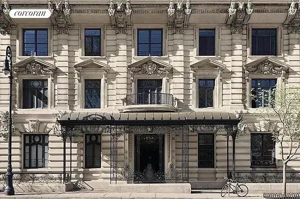 $2,195,000 | 344 West 72nd Street, Unit 8 | Upper West Side