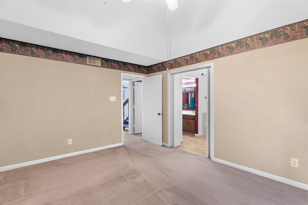 1048 Signal Ridge Place Rockwall, TX 75032 - Photo 16 of 40 a view of an empty room