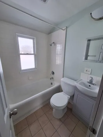 $159,900 | 4661 North 29th Street, Unit 4661A, Milwaukee, WI 53209