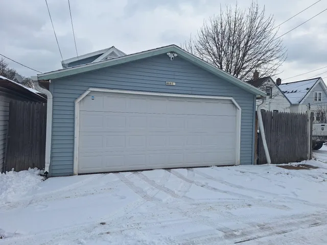 $159,900 | 4661 North 29th Street, Unit 4661A, Milwaukee, WI 53209