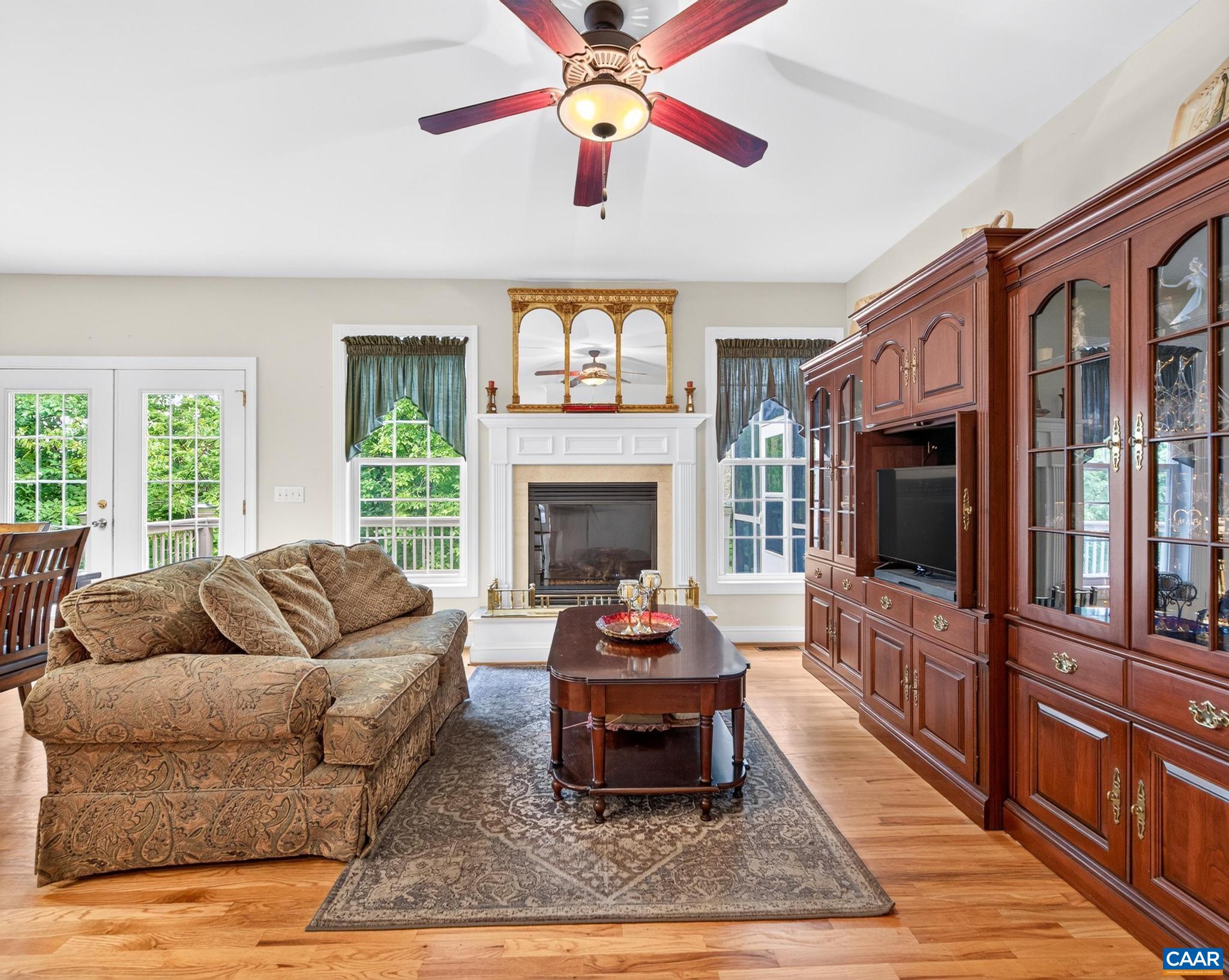 39 Cliftwood Road Palmyra, VA 22963 - Photo 7 of 57 family fun gourmet kitchen breakfast nook & Island and huge room room all first class