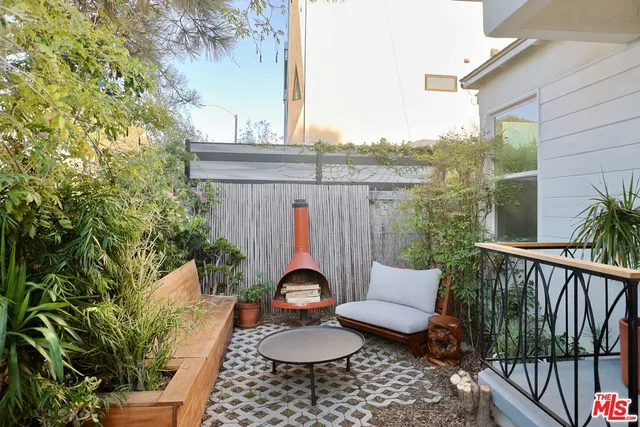 $1,675,000 | 510 Venice Way, Venice, CA 90291