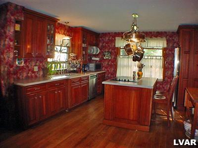3124 Brodhead Road Bethlehem, PA 18020 - Photo 5 of 18 Gallery Image 5