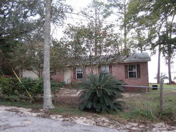 $1,400 | 4963 Bay Circle, Orange Beach, AL 36561