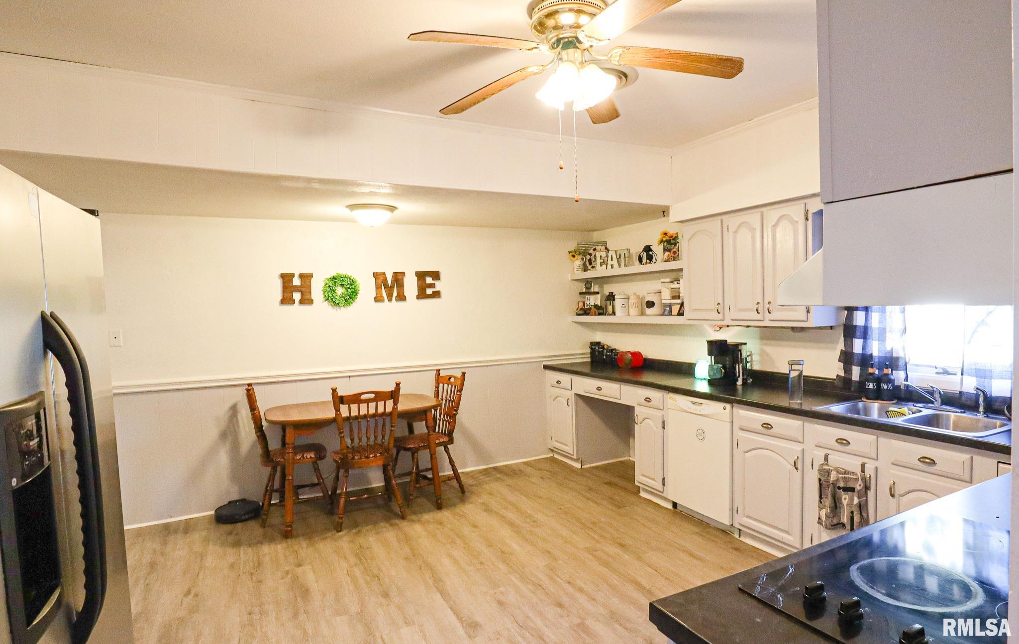 806 East Boulevard Street Marion, IL 62959 - Photo 16 of 35