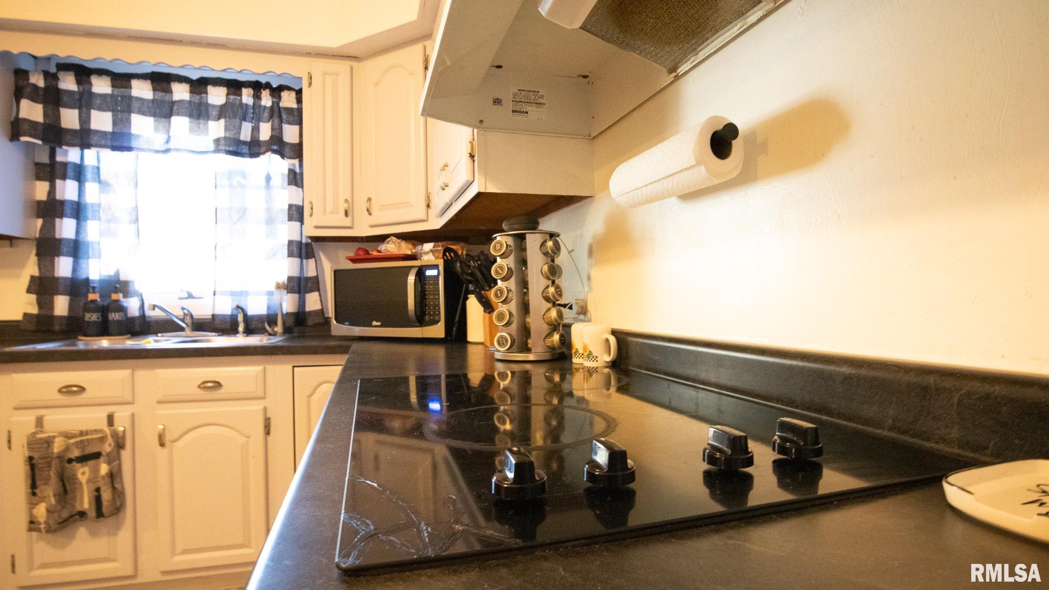 806 East Boulevard Street Marion, IL 62959 - Photo 19 of 35