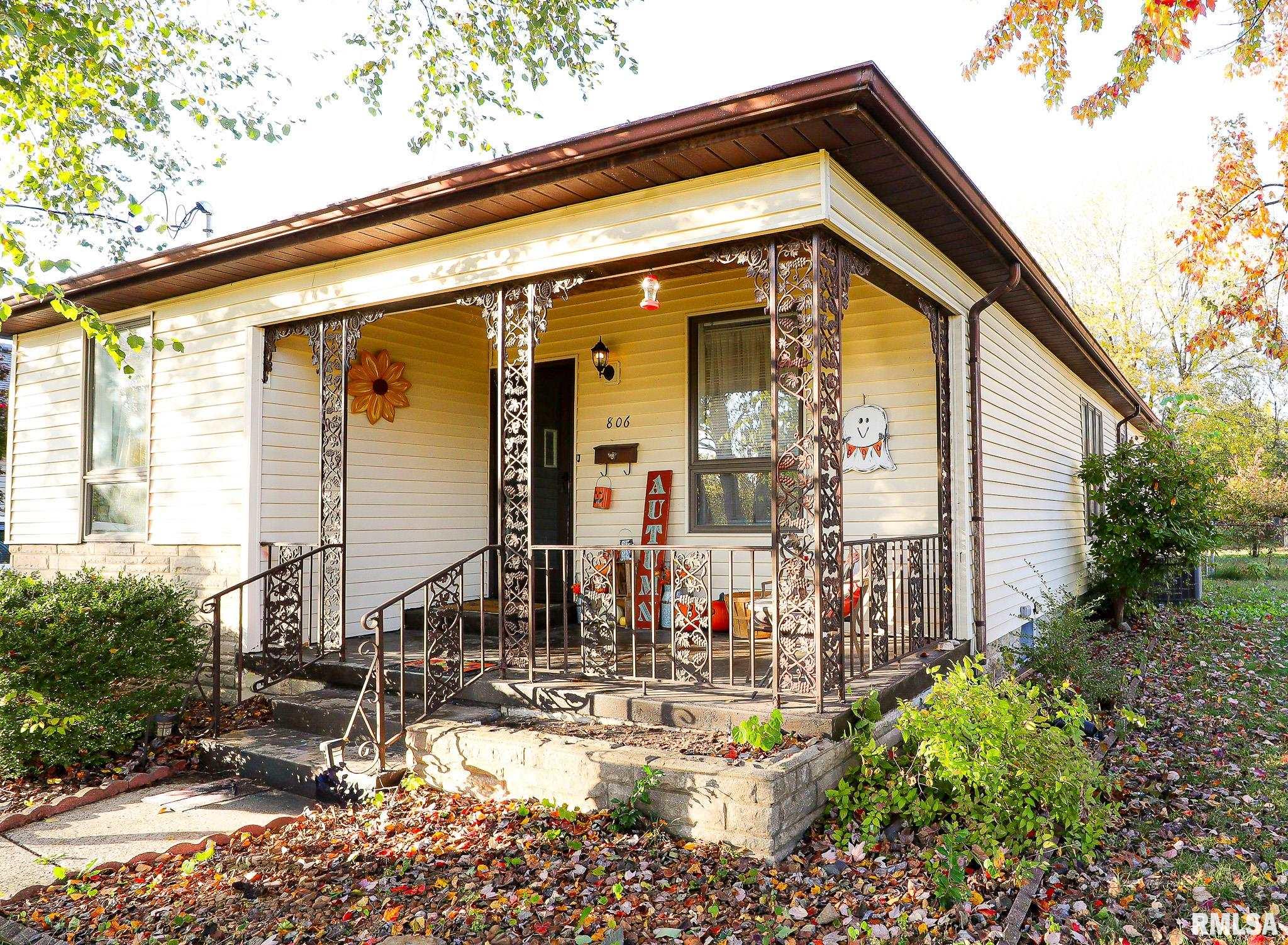 806 East Boulevard Street Marion, IL 62959 - Photo 2 of 35