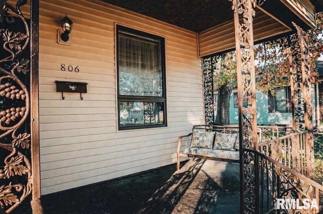 806 East Boulevard Street Marion, IL 62959 - Photo 4 of 35