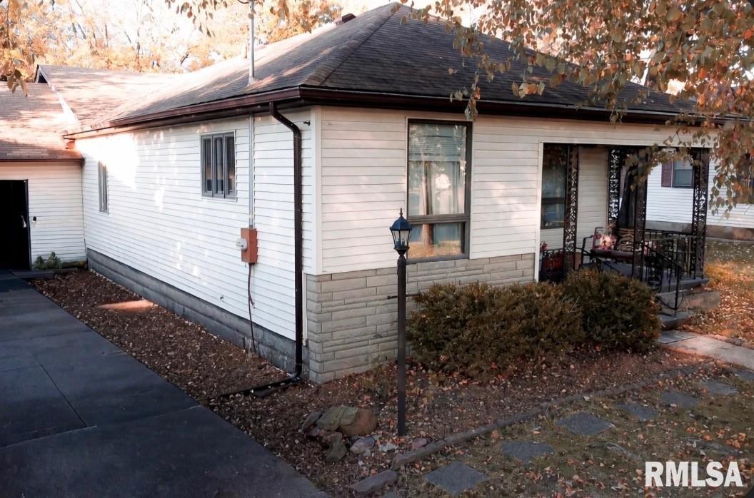 806 East Boulevard Street Marion, IL 62959 - Photo 5 of 35