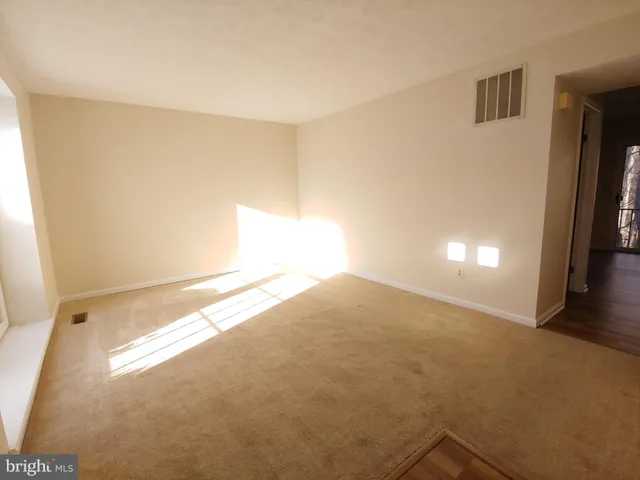 a view of empty room