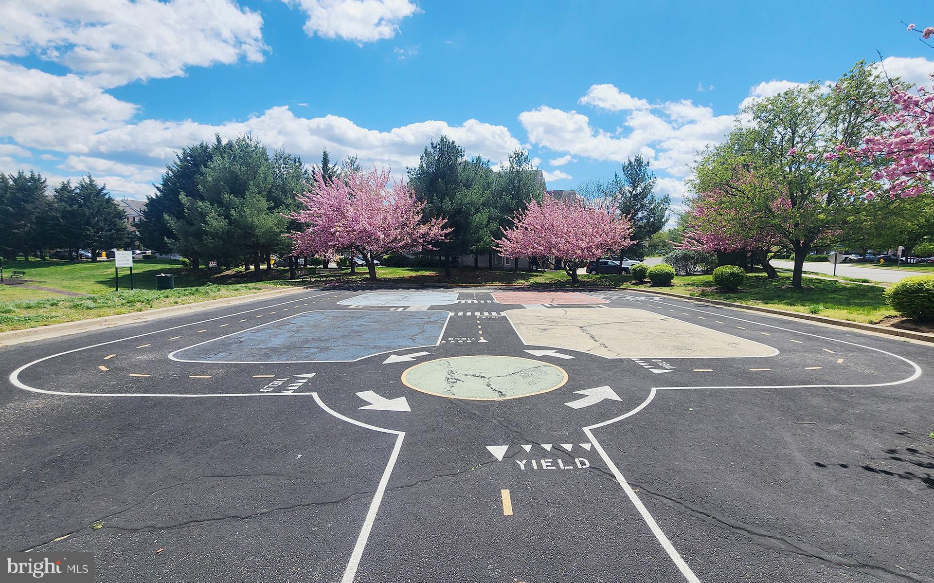 2134 Commissary Circle Odenton, MD 21113 - Photo 38 of 41 a view of a tennis court