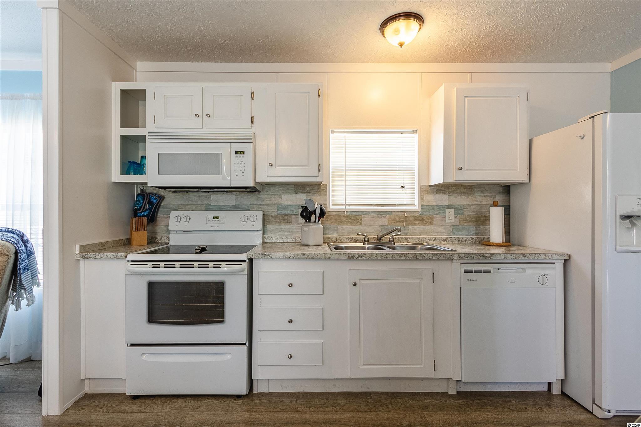 160 Dubose Loop Murrells Inlet, SC 29576 - Photo 6 of 39