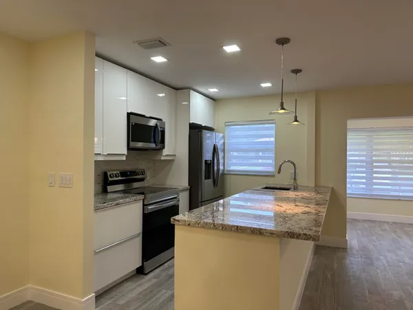 $1,640 | 14250 Nesting Way, Unit B, Delray Beach, FL 33484