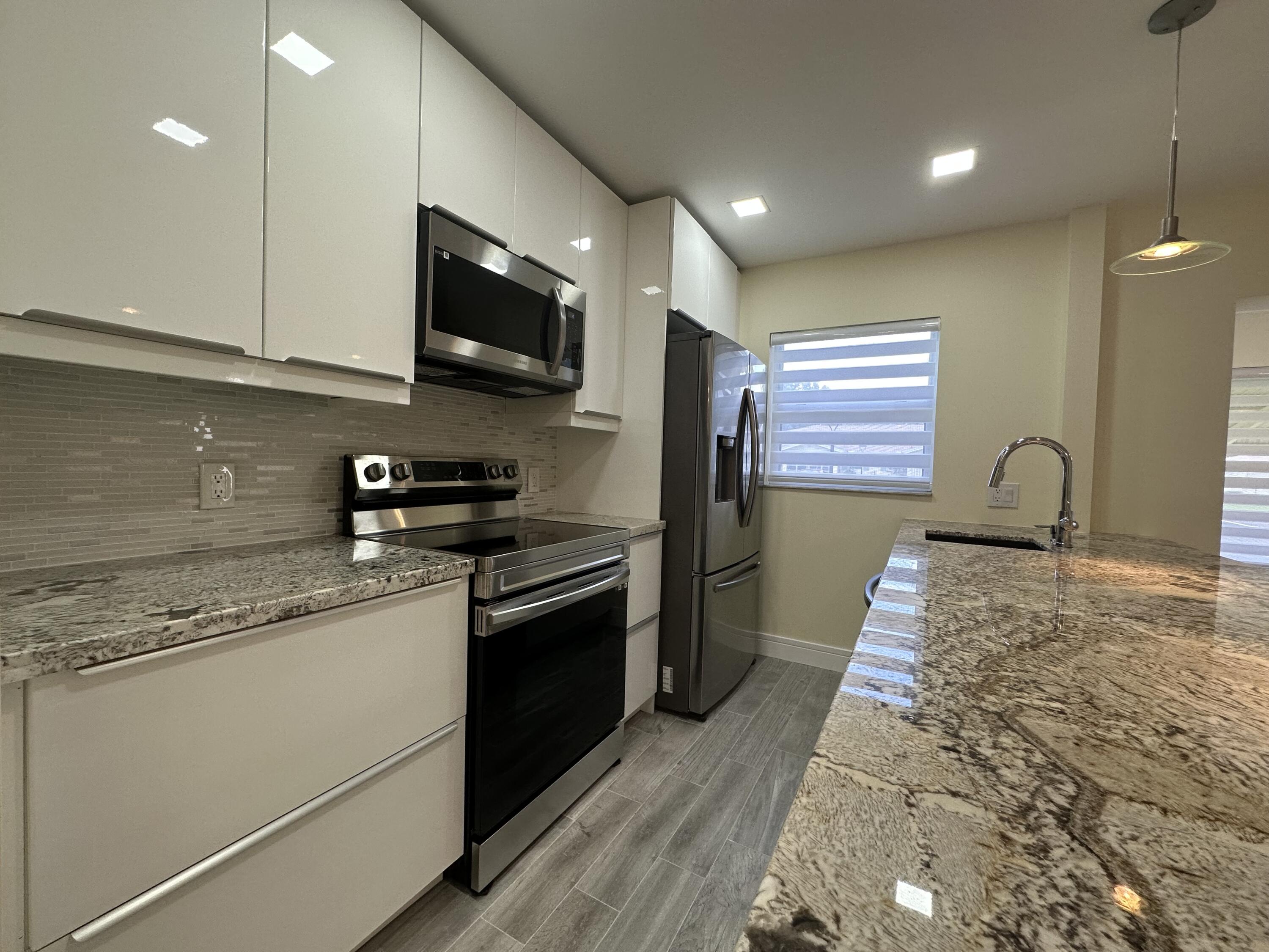 14250 Nesting Way, Unit B Delray Beach, FL 33484 - Photo 8 of 18 IMG_7779