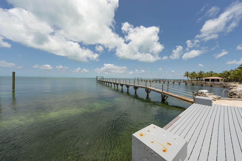 58121 Morton Street Marathon, FL 33050 - Photo 17 of 93 Seawall