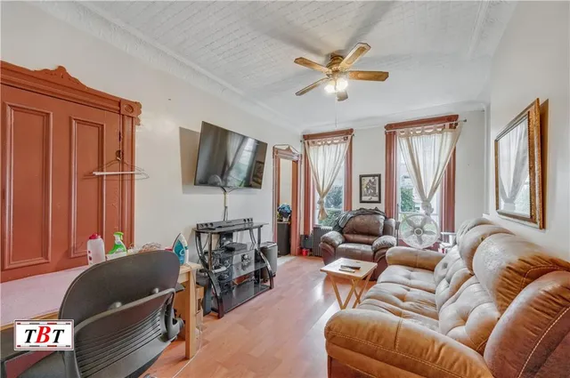 $3,200,000 | 397 2nd Street | Park Slope