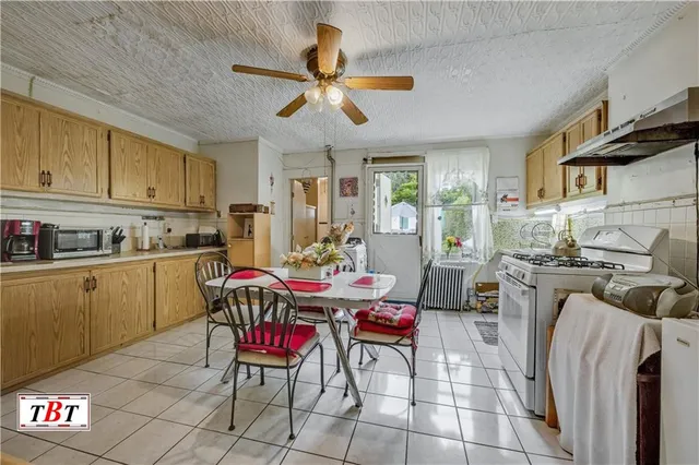 $3,200,000 | 397 2nd Street | Park Slope