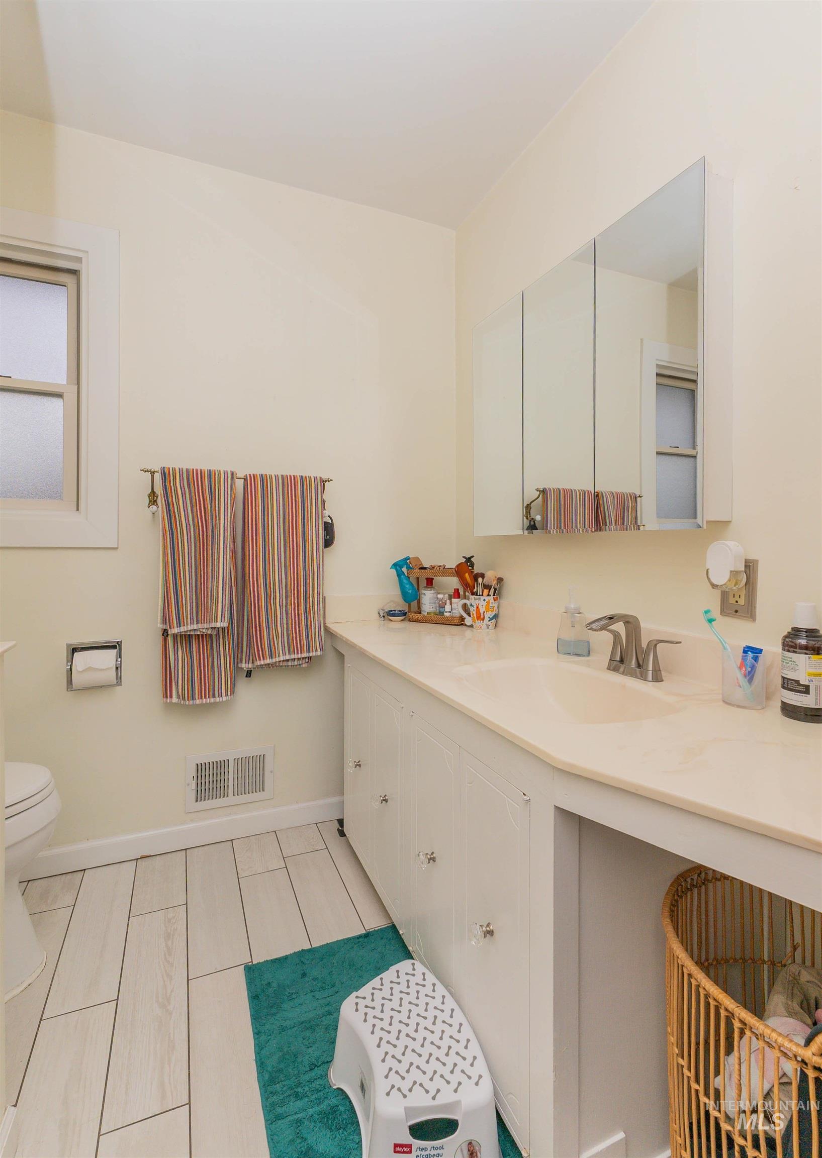 5701 Cruzen Street Boise, ID 83706 - Photo 14 of 49