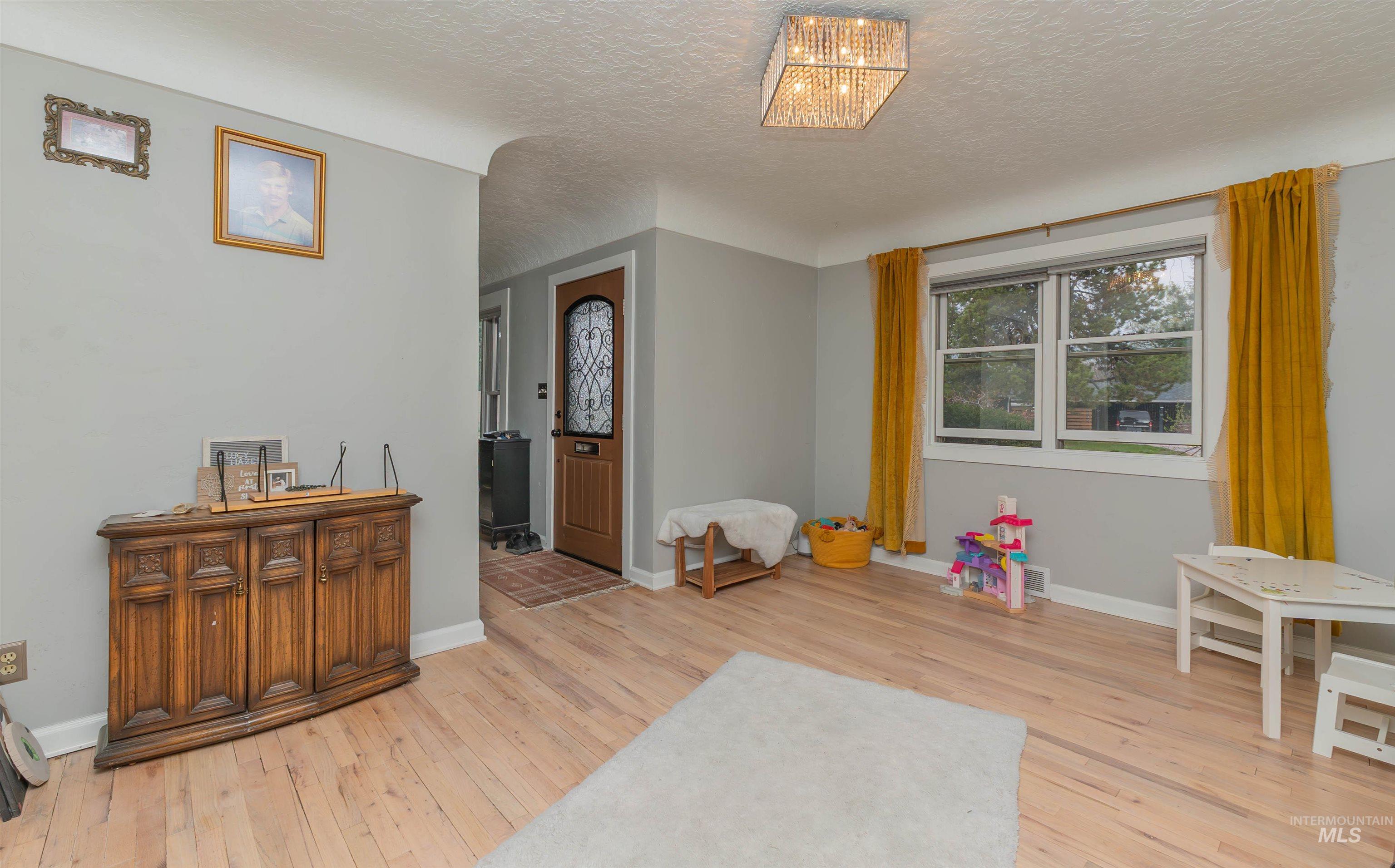 5701 Cruzen Street Boise, ID 83706 - Photo 21 of 49