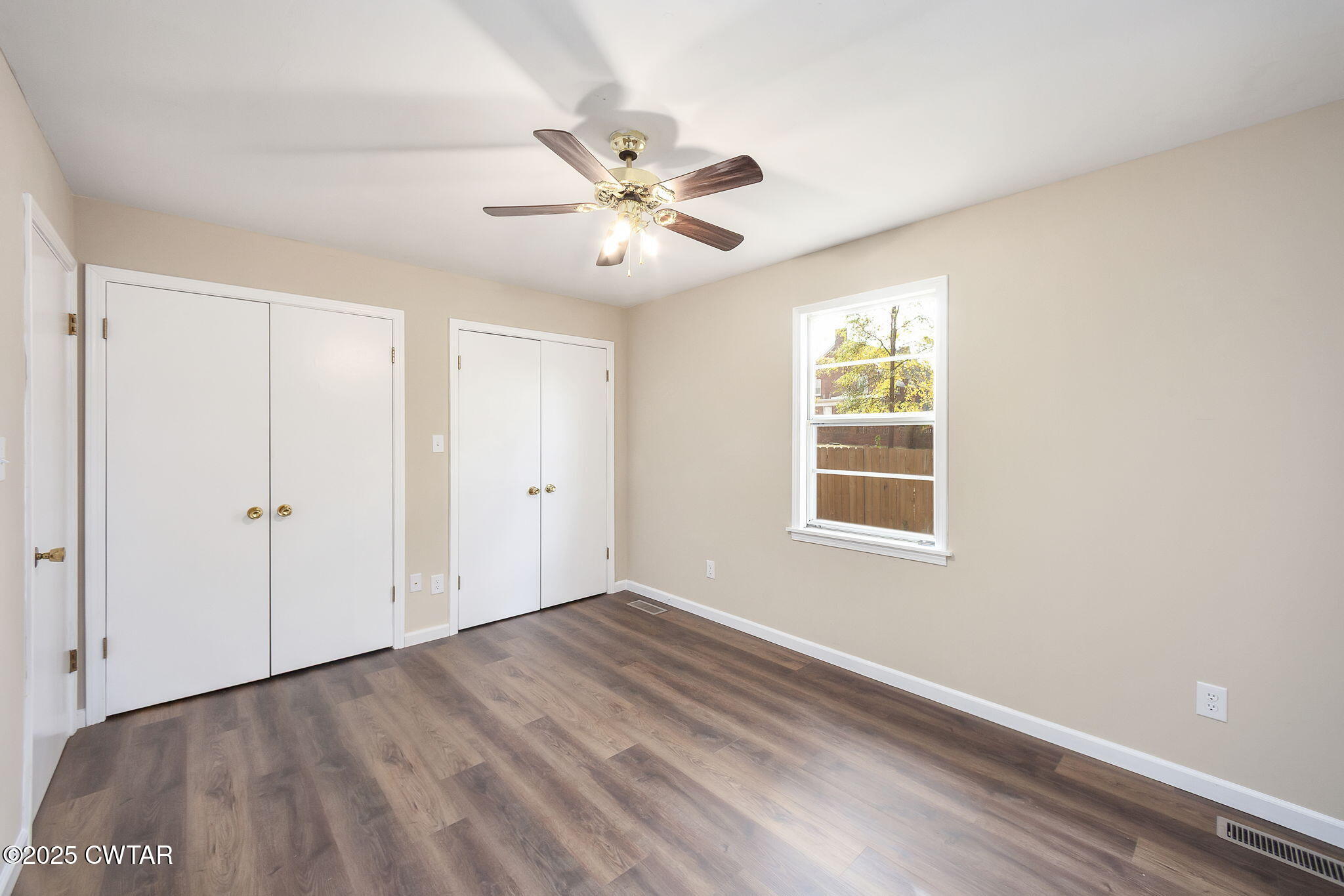 35 Misty Lane Bells, TN 38006 - Photo 14 of 23 a view of an empty room with a window