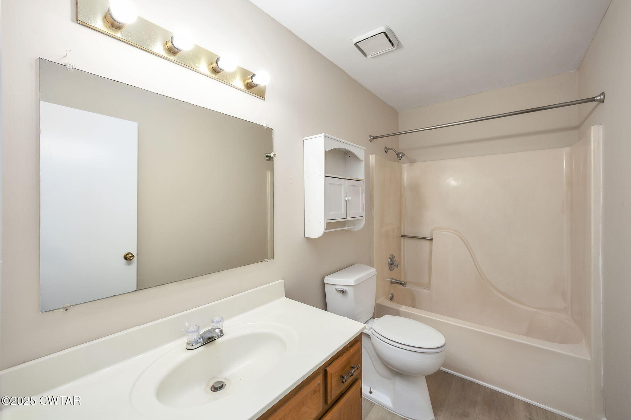 35 Misty Lane Bells, TN 38006 - Photo 15 of 23 a bathroom with a sink toilet and shower
