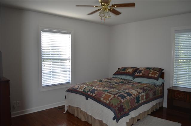 1564 Rossview Road Clarksville, TN 37043 - Photo 14 of 20 Bedroom