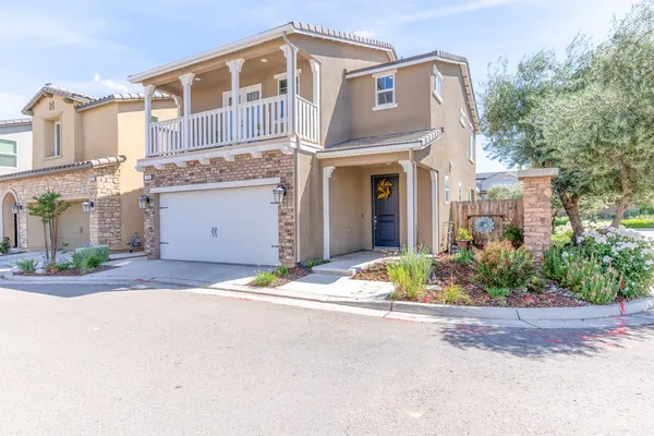 $399,000 | 179 Sunset Drive South, Madera, CA 93636