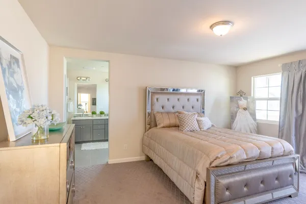 $399,000 | 179 Sunset Drive South, Madera, CA 93636