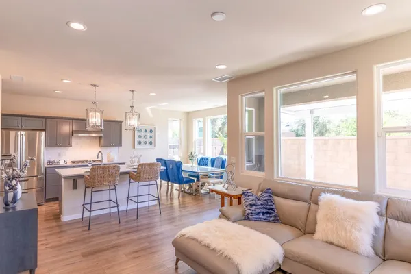 $399,000 | 179 Sunset Drive South, Madera, CA 93636